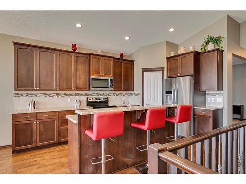 33 Evansview Manor Nw, Calgary, AB - Indoor Photo Showing Kitchen With Stainless Steel Kitchen