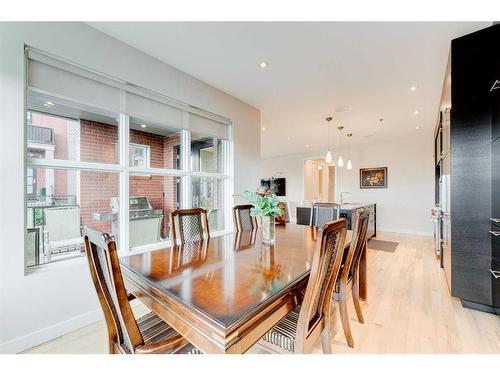 721 Aspen Meadows Hill Sw, Calgary, AB - Indoor Photo Showing Dining Room