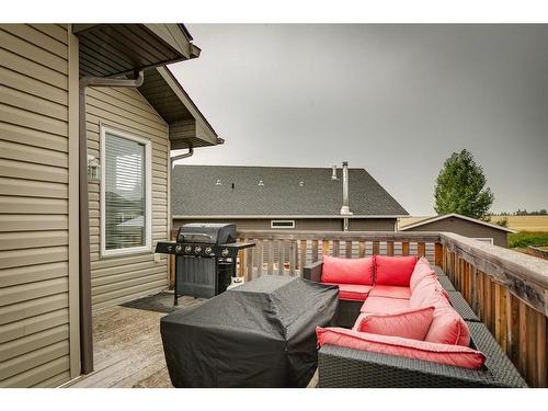 650 West Highland Crescent, Carstairs, AB - Outdoor With Deck Patio Veranda With Exterior