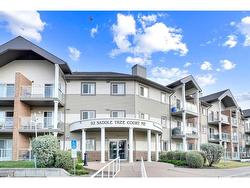 319-92 Saddletree Court NE Calgary, AB T3J 0K9