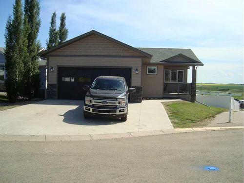 2 Evron Place, Trochu, AB - Outdoor