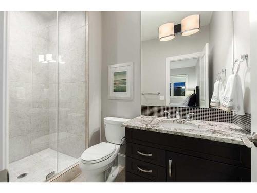 131 Leighton Lane, Rural Rocky View County, AB - Indoor Photo Showing Bathroom