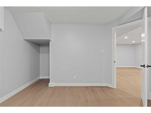 1219 Grey Street, Carstairs, AB - Indoor Photo Showing Other Room