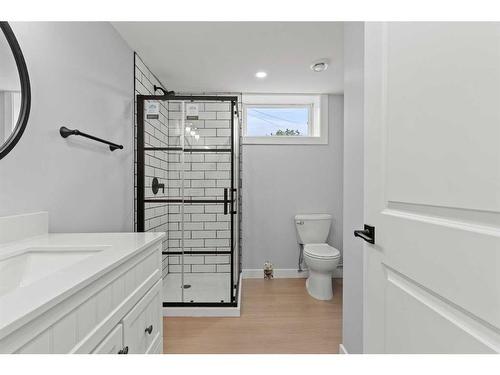 1219 Grey Street, Carstairs, AB - Indoor Photo Showing Bathroom