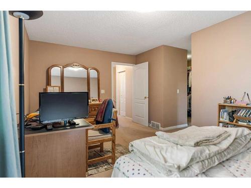 28 Country Hills Gardens Nw, Calgary, AB - Indoor