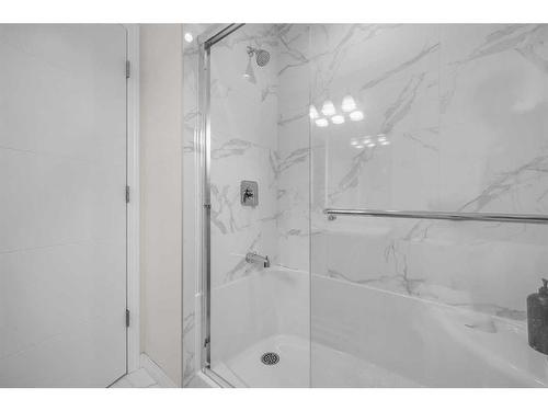 166 Cityside Common Ne, Calgary, AB - Indoor Photo Showing Bathroom