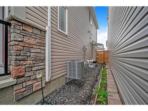 166 Cityside Common Ne, Calgary, AB - Outdoor