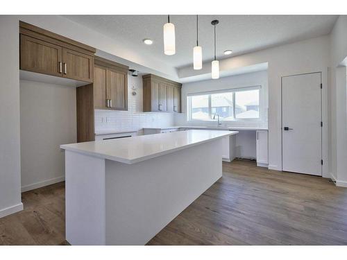 70 Legacy Reach Bay Se, Calgary, AB - Indoor Photo Showing Kitchen