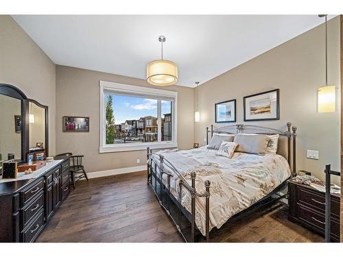 51 Timberline Point Sw, Calgary, AB - Indoor Photo Showing Bedroom