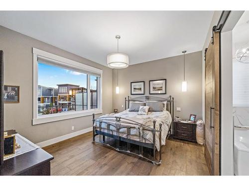 51 Timberline Point Sw, Calgary, AB - Indoor Photo Showing Bedroom