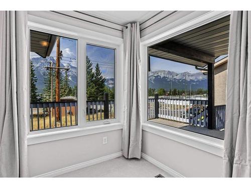 3 Ridge Road, Canmore, AB -  Photo Showing Other Room