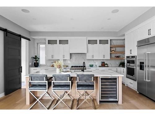 632 26 Avenue Nw, Calgary, AB - Indoor Photo Showing Kitchen With Stainless Steel Kitchen