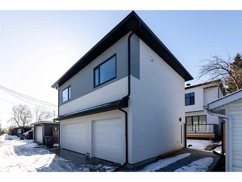 632 26 Avenue Nw, Calgary, AB - Outdoor With Exterior