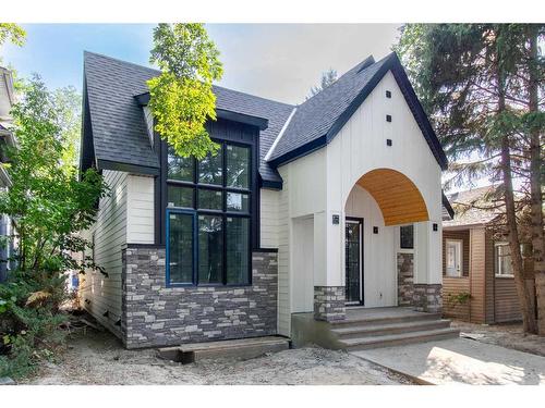 219 7 Avenue Ne, Calgary, AB - Outdoor