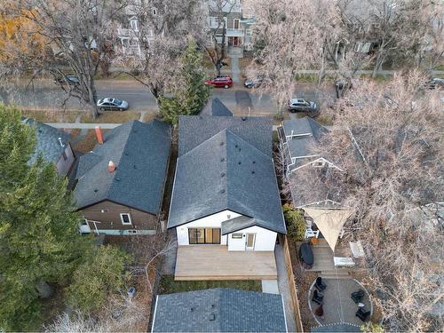 219 7 Avenue Ne, Calgary, AB - Outdoor