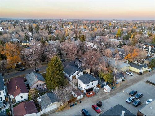 219 7 Avenue Ne, Calgary, AB - Outdoor With View