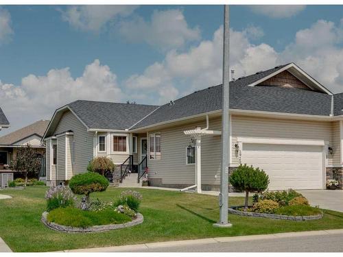 1920 Riverside Boulevard Nw, High River, AB - Outdoor With Facade