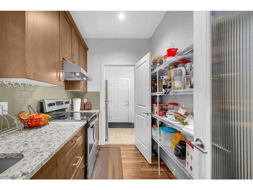 89 Saddlestone Place Ne, Calgary, AB - Indoor Photo Showing Kitchen