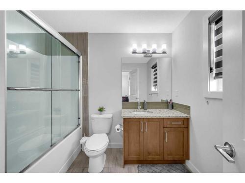 89 Saddlestone Place Ne, Calgary, AB - Indoor Photo Showing Bathroom