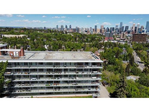 305-3204 Rideau Place Sw, Calgary, AB - Outdoor With View