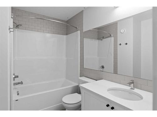 3187 Chinook Winds Drive Sw, Airdrie, AB - Indoor Photo Showing Bathroom