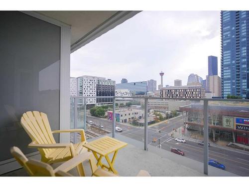 702-510 6 Avenue Se, Calgary, AB - Outdoor With Balcony With View