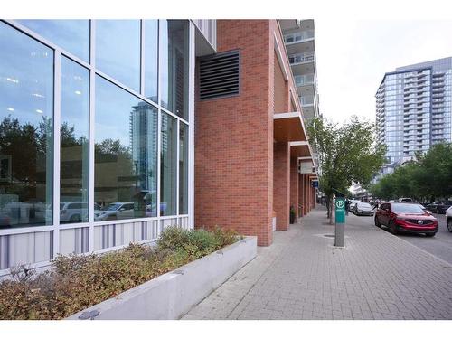 702-510 6 Avenue Se, Calgary, AB - Outdoor