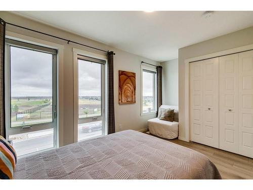 20581 Seton Way Se, Calgary, AB - Indoor Photo Showing Bedroom