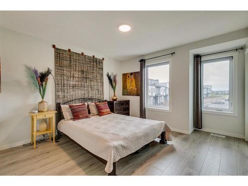 20581 Seton Way Se, Calgary, AB - Indoor Photo Showing Bedroom