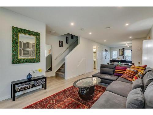 20581 Seton Way Se, Calgary, AB - Indoor Photo Showing Living Room