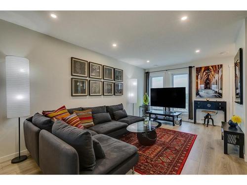 20581 Seton Way Se, Calgary, AB - Indoor Photo Showing Living Room