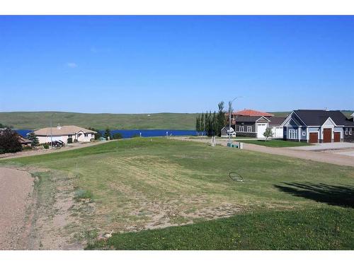 210 Royal Oak Lane, Rural Vulcan County, AB 