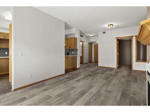 221-223 Tuscany Springs Boulevard Nw, Calgary, AB - Indoor