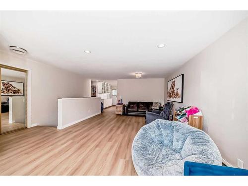 139 Edgehill Place Nw, Calgary, AB - Indoor