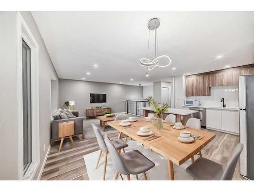 402 Templeview Drive Ne, Calgary, AB - Indoor Photo Showing Dining Room