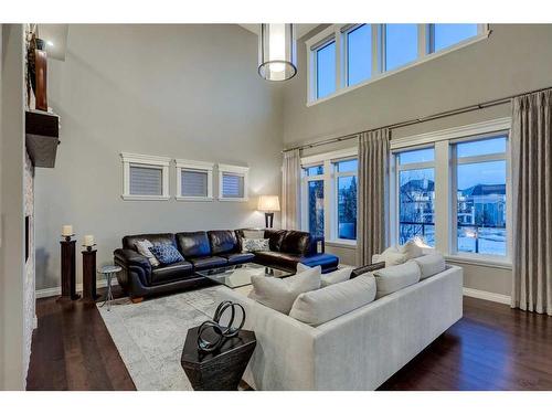 123 Mahogany Bay Se, Calgary, AB - Indoor Photo Showing Living Room