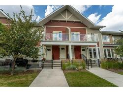 218 Auburn Meadows Walk SE Calgary, AB T3M 2E7