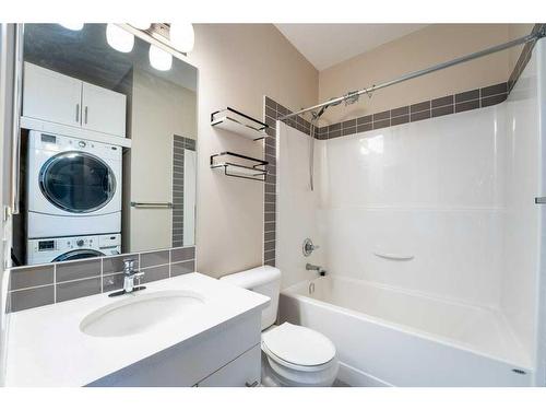 218 Auburn Meadows Walk Se, Calgary, AB - Indoor Photo Showing Bathroom