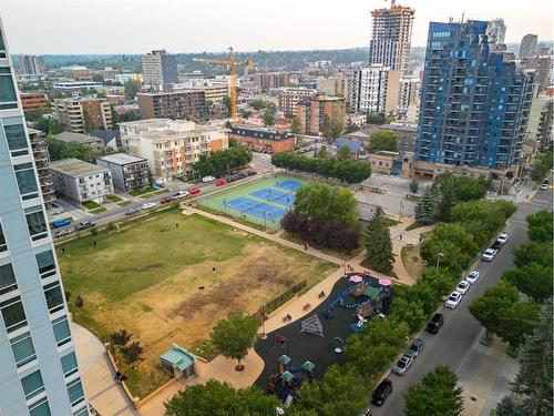 1506-215 13 Avenue Sw, Calgary, AB - Outdoor With View