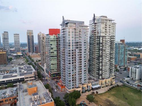 1506-215 13 Avenue Sw, Calgary, AB - Outdoor With Facade