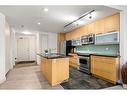 1506-215 13 Avenue Sw, Calgary, AB  - Indoor Photo Showing Kitchen 