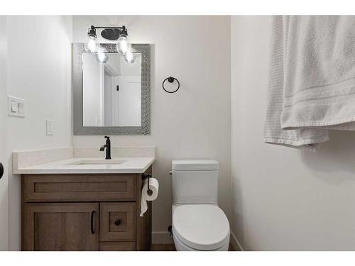 70 Dobler Avenue, Red Deer, AB - Indoor Photo Showing Bathroom