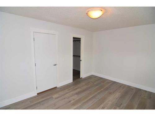 45-248 Kinniburgh Boulevard, Chestermere, AB - Indoor Photo Showing Other Room