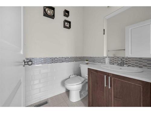 679 Cornerstone Way Ne, Calgary, AB - Indoor Photo Showing Bathroom