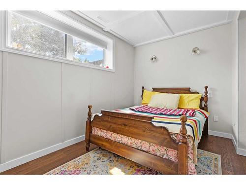 1309 Mcalpine Street, Carstairs, AB - Indoor Photo Showing Bedroom