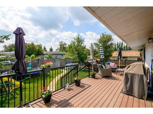 1309 Mcalpine Street, Carstairs, AB - Outdoor With Deck Patio Veranda With Exterior