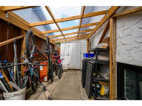 1309 Mcalpine Street, Carstairs, AB - Indoor Photo Showing Other Room