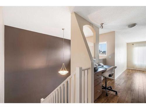 23 Rockyspring Rise Nw, Calgary, AB - Indoor