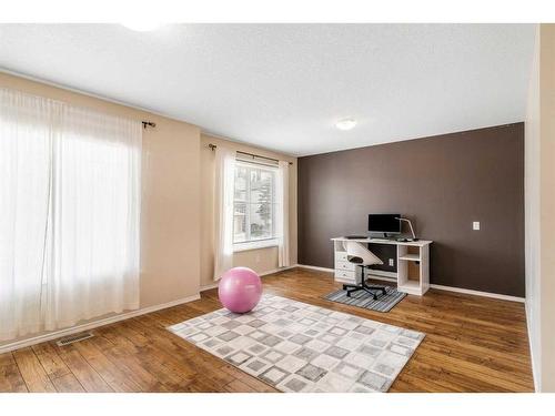 23 Rockyspring Rise Nw, Calgary, AB - Indoor