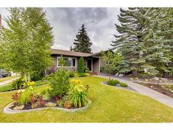 7356 Silver Mead Road NW Calgary, AB T3B 3V4